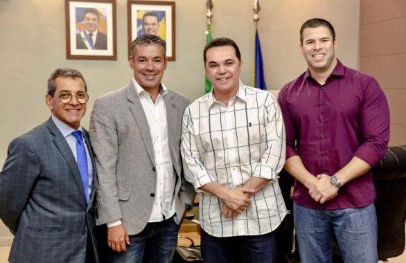Deputados se mobilizam pela criação do Ministério da Amazônia Deputados se mobilizam pela criação do Ministério da Amazônia