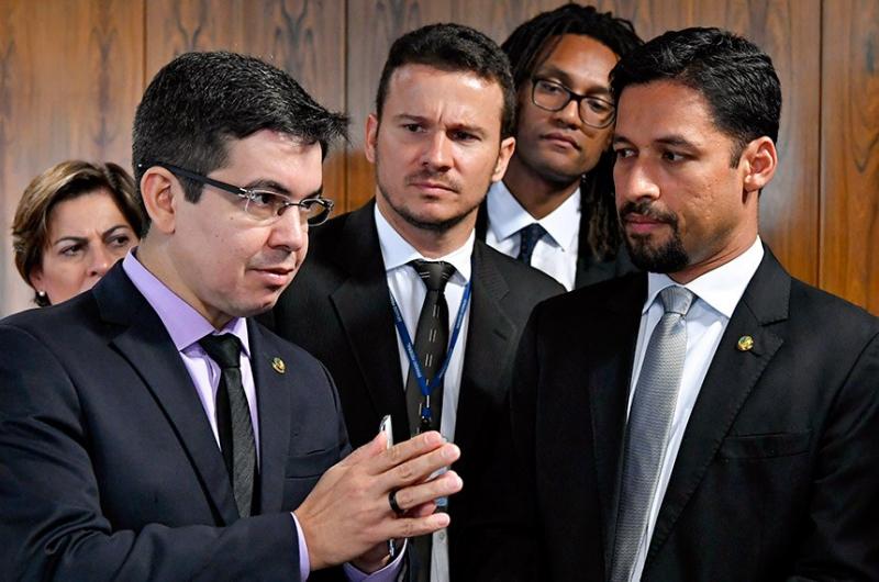 Comissão pode promover audiência pública sobre Coronavírus com ministros Comissão pode promover audiência pública sobre Coronavírus com ministros