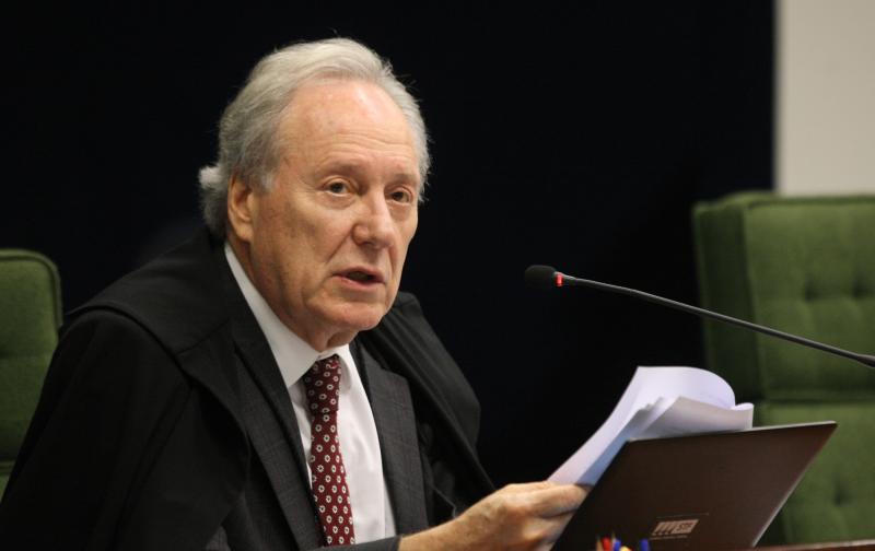 Ministro manda arquivar pedido de investigação do ministro da Educação por crime de responsabilidade