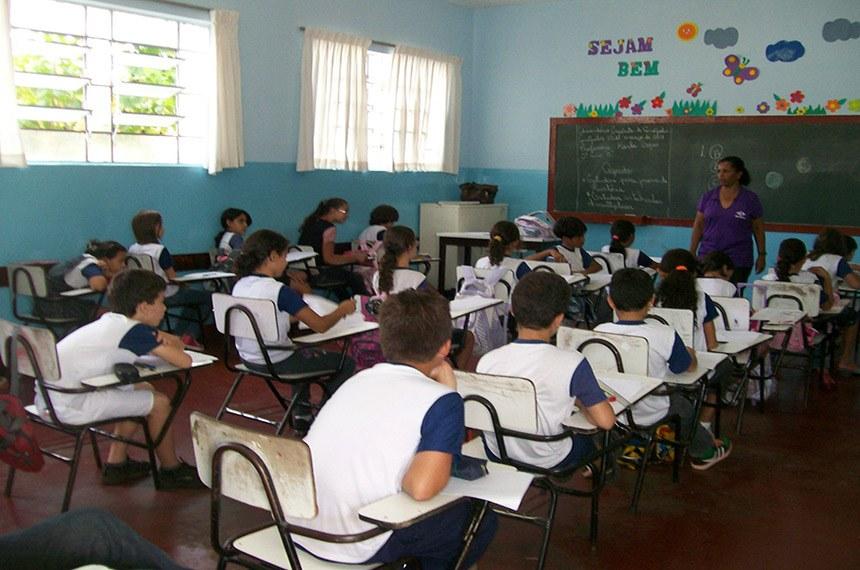 Urgência na aprovação do novo Fundeb será debatida na quarta (11) Urgência na aprovação do novo Fundeb será debatida na quarta (11)
