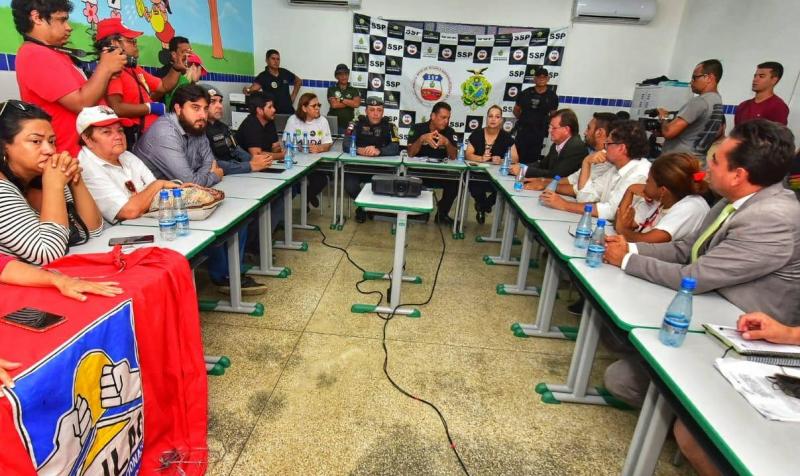 Força-Tarefa do Governo mantém assistência às famílias que permanecem no Monte Horebe