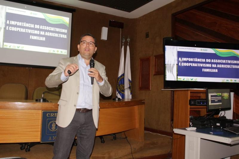 Palestra da Sepror sobre Associativismo abre Seminário Agricultura Familiar