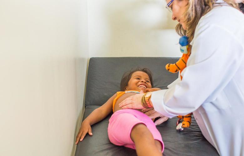 Primeira infância: especialista do UNICEF diz que “cuidar da criança nos primeiros anos de vida é vital” Primeira infância: especialista do UNICEF diz que “cuidar da criança nos primeiros anos de vida é vital”