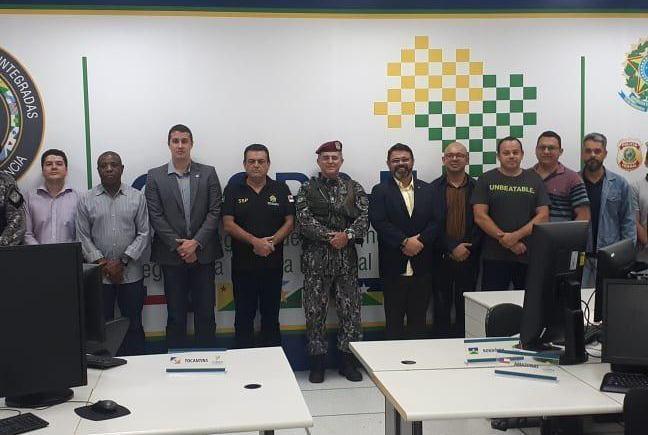 General Theophilo confirma presença em Encontro Internacional de Inteligência Policial General Theophilo confirma presença em Encontro Internacional de Inteligência Policial