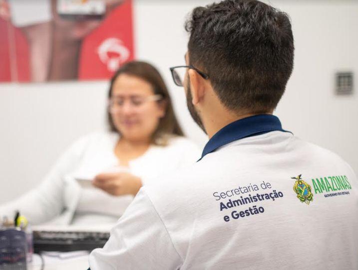 Servidores, aposentados e pensionistas nascidos em março têm 11 dias para se recadastrarem