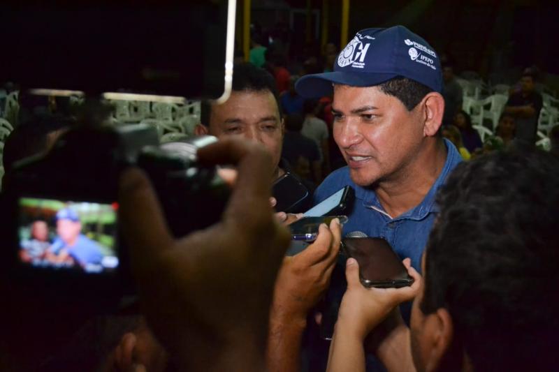 Prefeitura assegura que navios que aportam em Parintins passam por inspeção ao entrar no território nacional Prefeitura assegura que navios que aportam em Parintins passam por inspeção ao entrar no território nacional