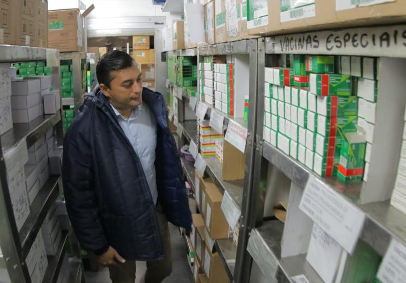 Governo do Amazonas começa a distribuição de vacinas para a campanha contra a Influenza