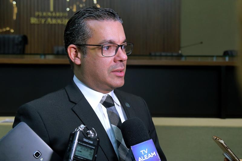 Josué propõe proibir concessionárias de cortar fornecimento de água e energia durante pandemia do coronavírus
