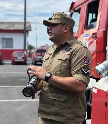 Corpo de Bombeiros do Amazonas alerta sobre o uso correto do álcool 70% em casa