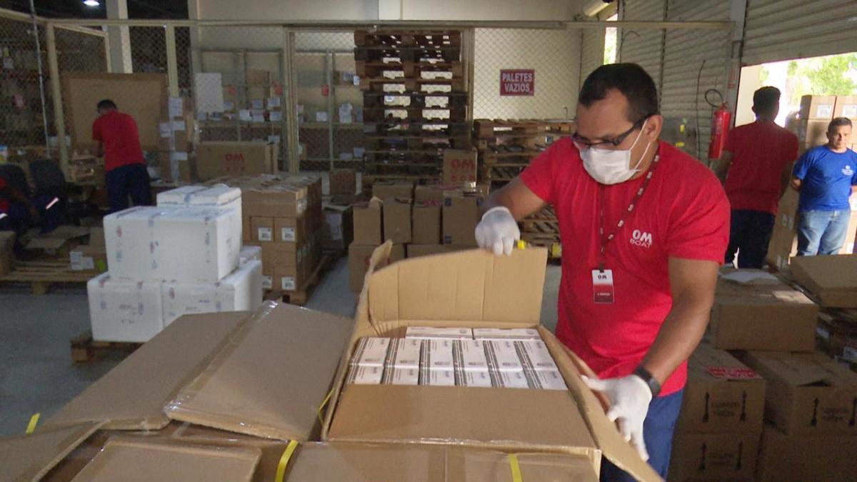 Amazonas recebe 9,6 mil testes rápidos do Ministério da Saúde Amazonas recebe 9,6 mil testes rápidos do Ministério da Saúde