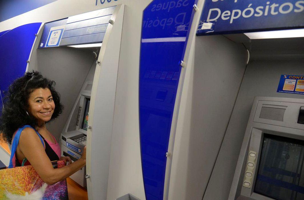 Governo antecipa prazo final de saque do abono do PIS-Pasep