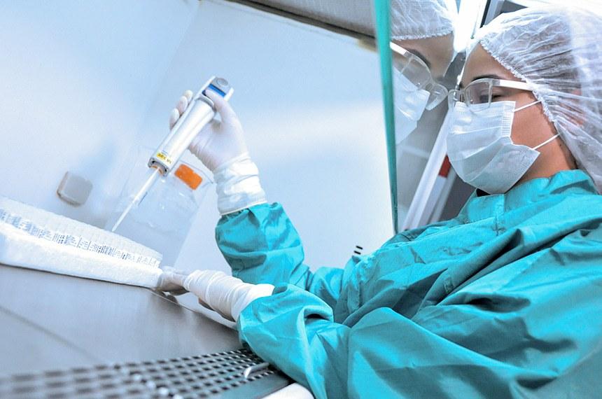 MEC autoriza antecipar formatura de alunos da área de saúde