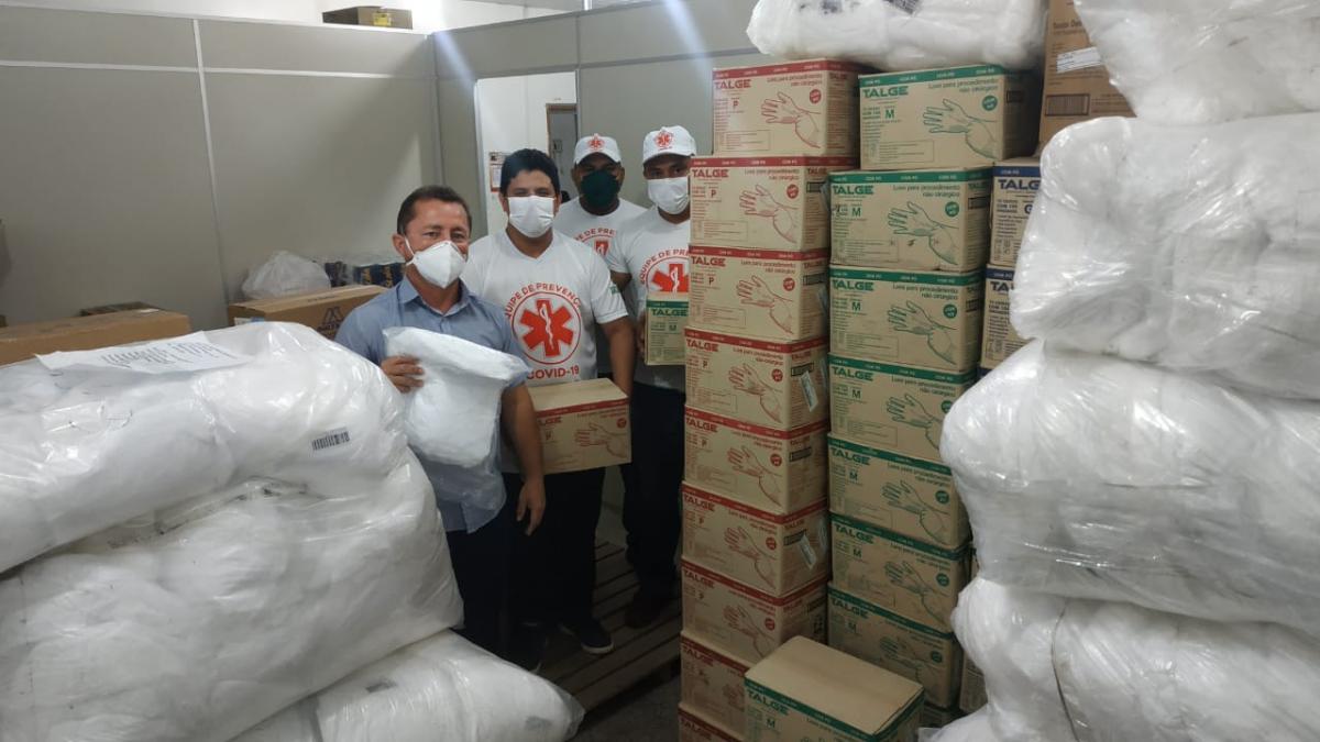 Prefeitura recebe novo carregamento de EPIs para combate ao coronavírus