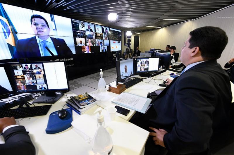 Davi promete se posicionar sobre uso do fundo eleitoral no combate ao coronavírus