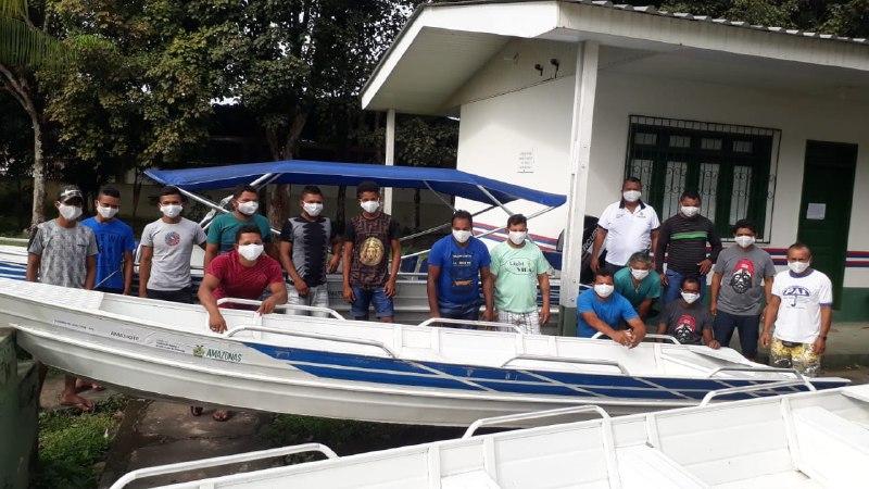 Agricultores recebem equipamentos do Governo do Amazonas para facilitar o transporte da produção e garantir abastecimento de alimentos