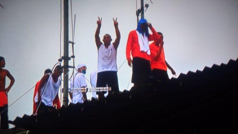 Em Manaus, presos iniciam rebelião na Unidade Prisional do Puraquequara