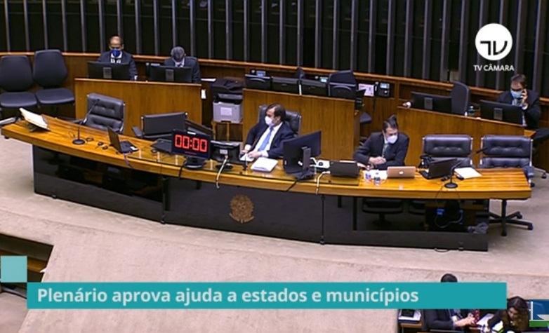 Câmara aprova ajuda de R$ 125 bilhões a estados e municípios durante a pandemia