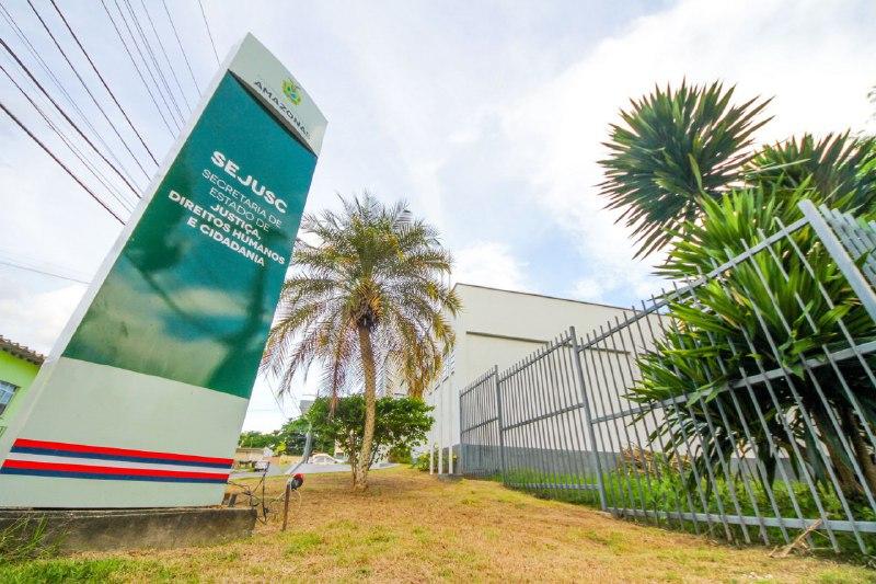 Sejusc instalará tendas em frente a sete agências da Caixa Econômica em Manaus