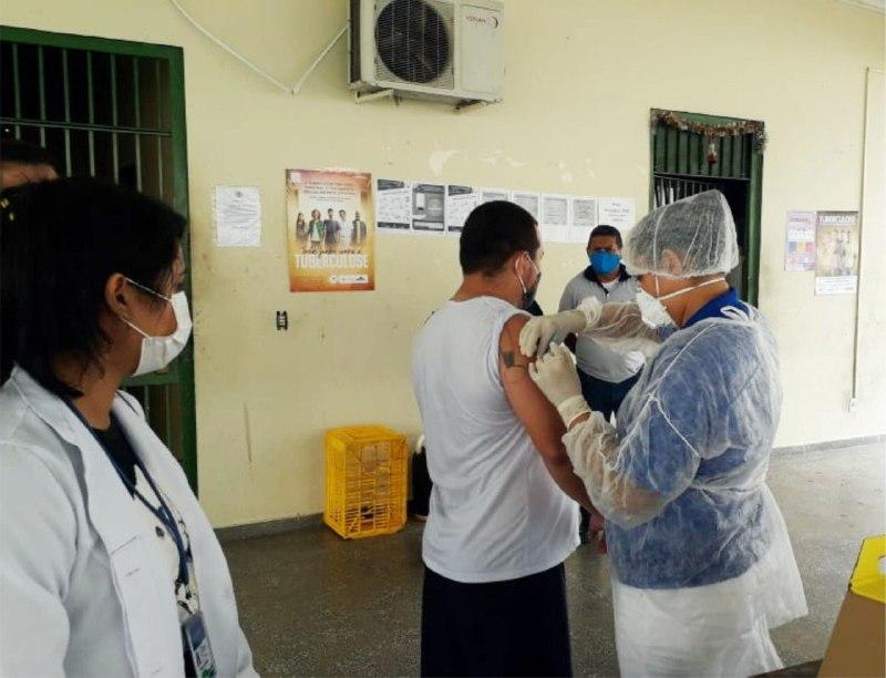 Seap continua a imunização contra H1N1 no sistema prisional Seap continua a imunização contra H1N1 no sistema prisional