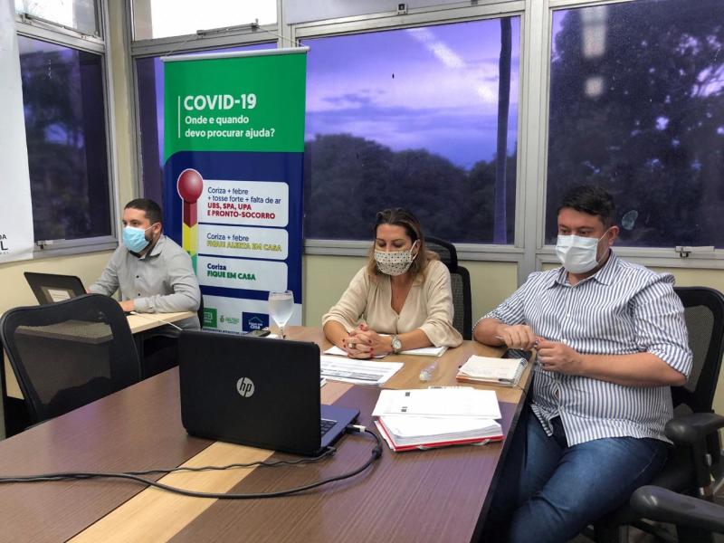 Simone Papaiz destaca compromisso com atenção aos municípios do interior em reunião do Cosems