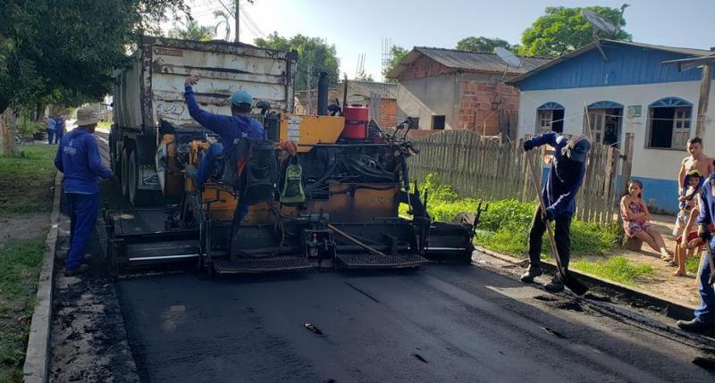 Governo do Estado realiza pavimentação de mais de 30 ruas na cidade de Urucará