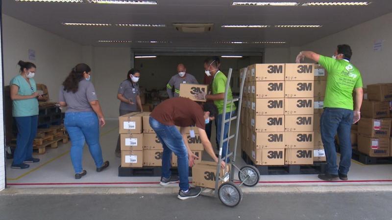 Empresa e parceiras doam máscaras N95 para hospitais públicos  