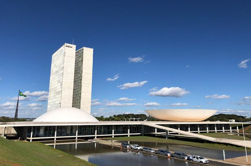 Senadores dizem que operação da PF mostra importância de projeto contra fake news Senadores dizem que operação da PF mostra importância de projeto contra fake news