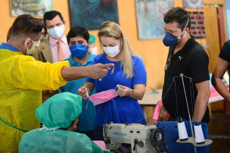 Governo do Amazonas distribuirá 10 mil máscaras de tecido em terminais de Manaus nesta segunda (1°/06)