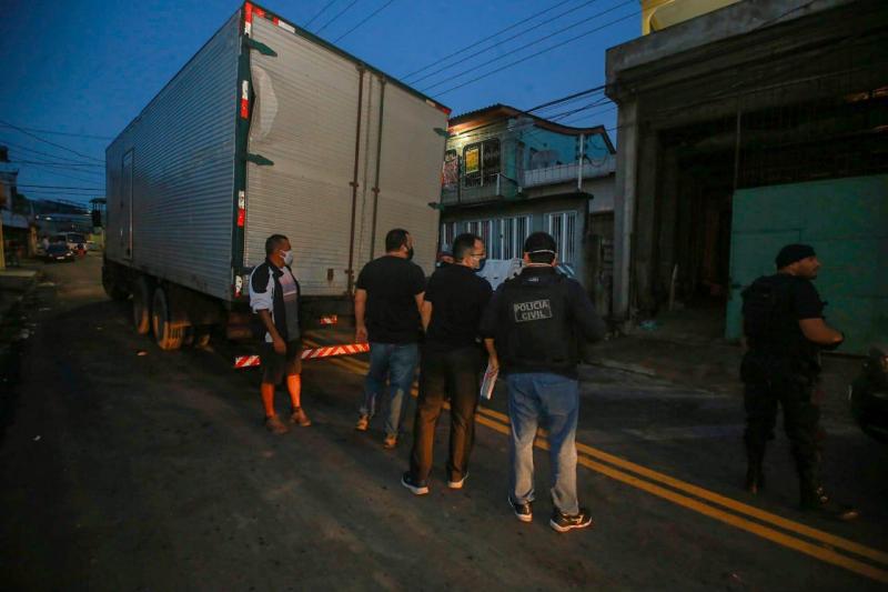 No AM, Polícias deflagram operação contra desmatamento e venda ilegal de madeira
