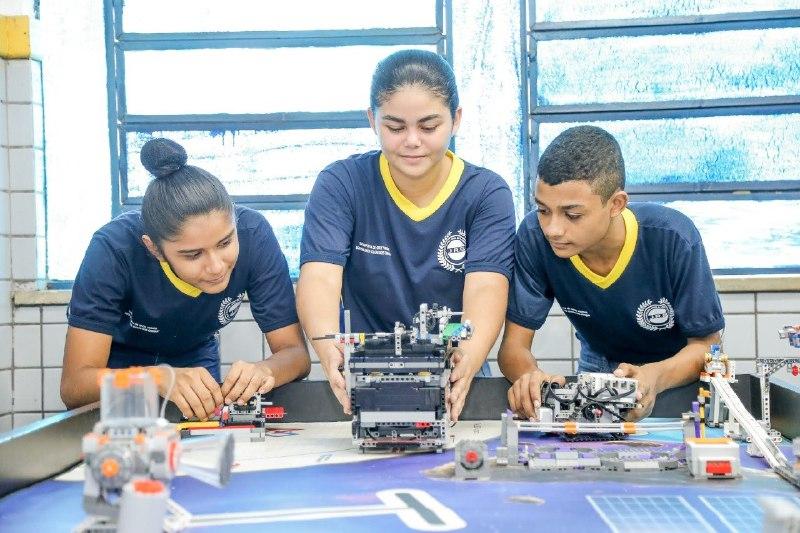 Fapeam divulga resultado da etapa de enquadramento do Programa Ciência na Escola