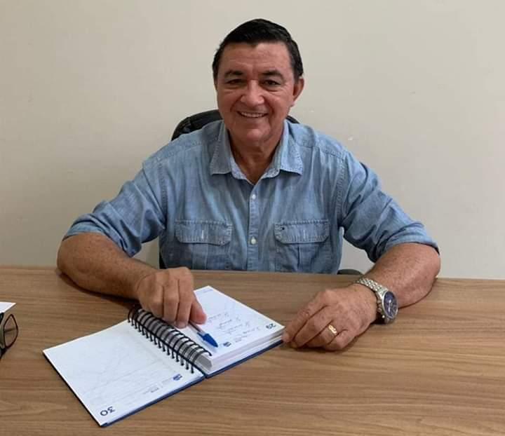 Justiça afasta prefeito de Itacoatiara por descumprimento de decisões judiciais