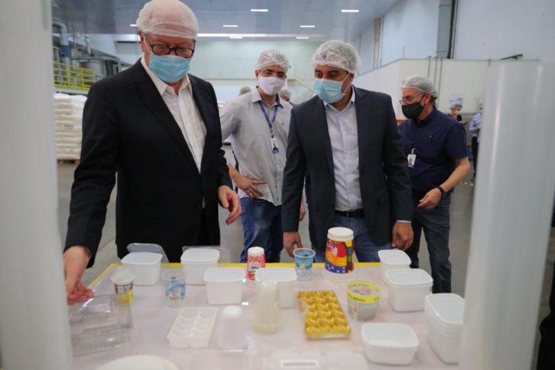 Em visita à Videolar, Wilson Lima destaca importância do setor produtivo para a recuperação da economia