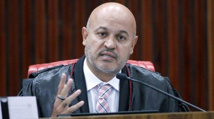 Vice-PGE defende que provas de inquérito do STF sejam compartilhadas com ações contra chapa de Jair Bolsonaro