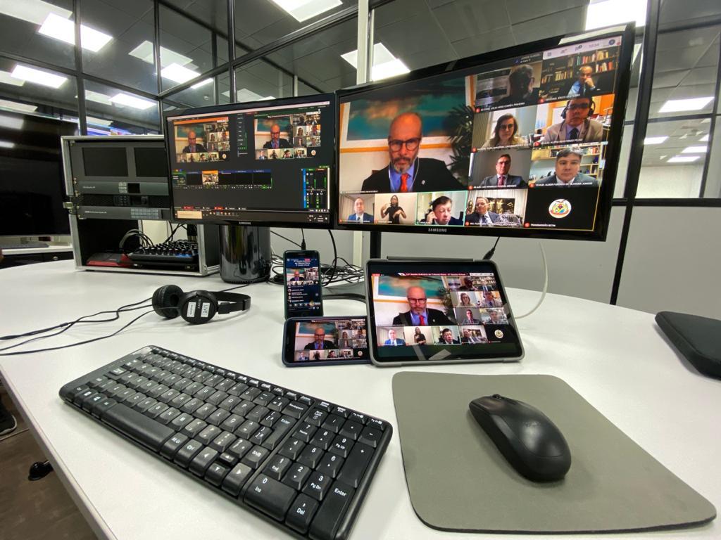 TCE-AM multa ex-prefeito de Urucurituba em R$ 1,8 milhão