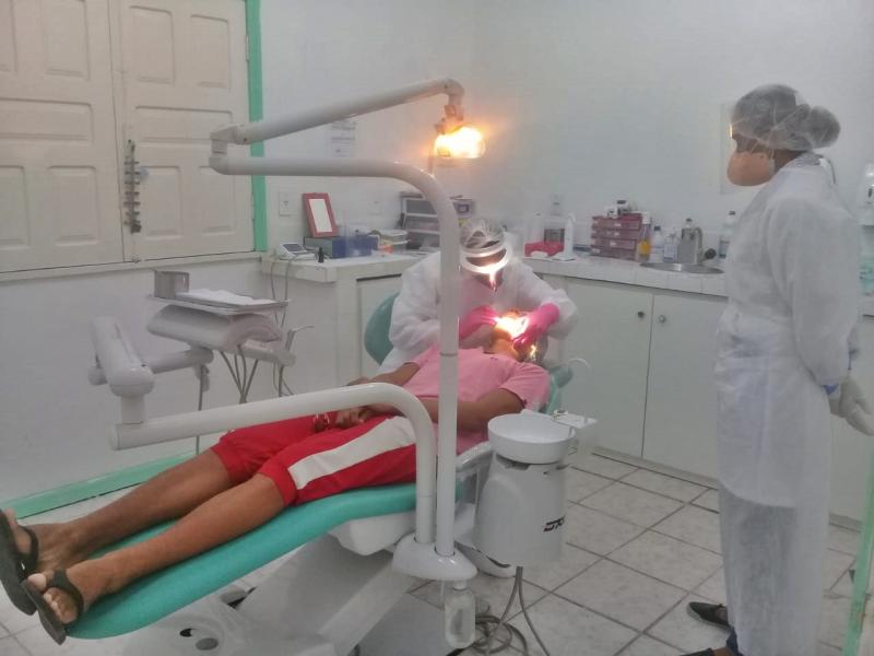 Prefeitura de Parintins promove cerca de 800 atendimentos odontológicos de emergência durante a pandemia