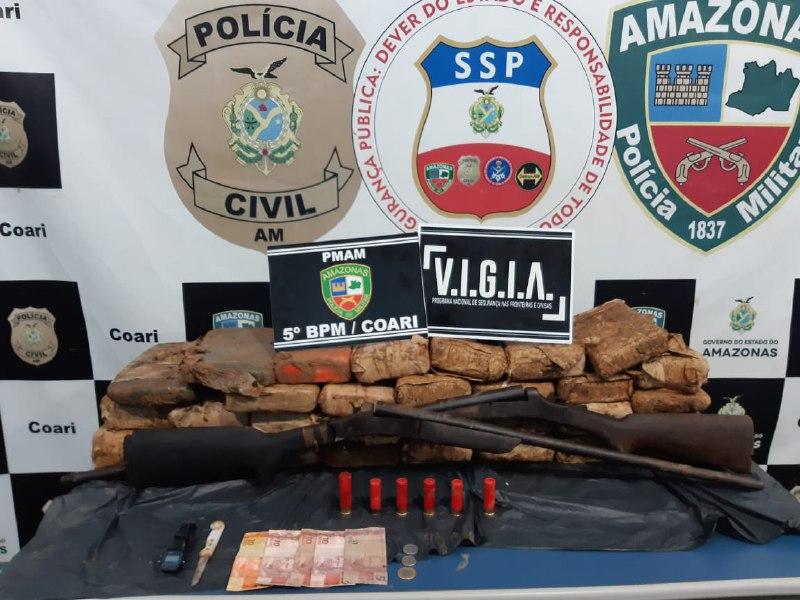 Policiais militares do 5º BPM detêm homens com drogas e armas em Coari
