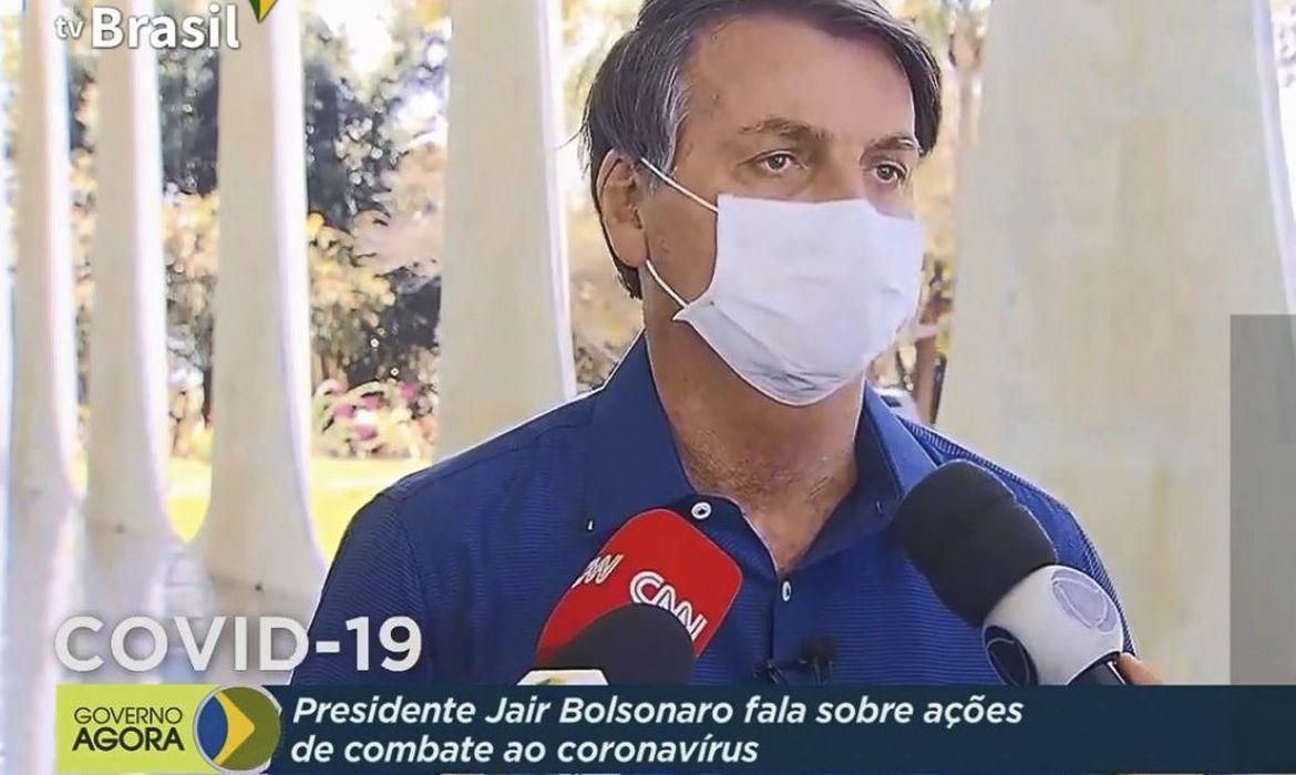 Presidente Jair Bolsonaro testa positivo para covid-19