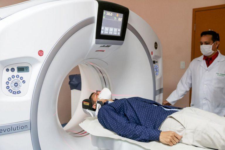 Nova lei prioriza profissionais essenciais na realização de testes para Covid-19
