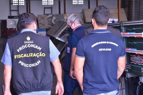 Procon-AM notifica mais onze lojas de materiais de construção em Manaus