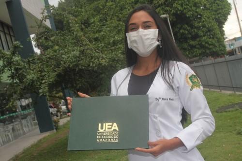 UEA inicia colações de grau em formato virtual UEA inicia colações de grau em formato virtual