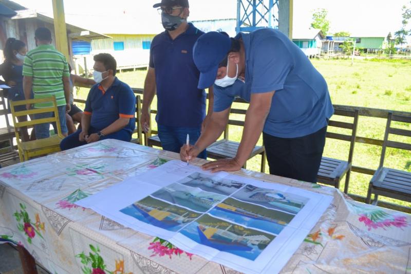 Bi Garcia dá ordem de serviço para construção de escolas no São Sebastião do Boto e Brasília