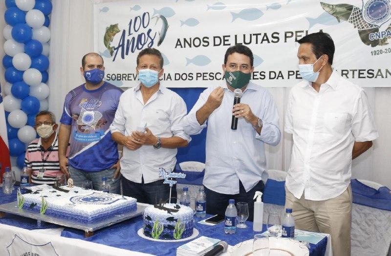 Sepror participa da comemoração dos 100 anos da Confederação Nacional dos Pescadores e Aquicultores