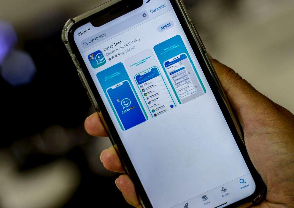 Caixa libera saque de auxílio emergencial para 4 milhões de pessoas