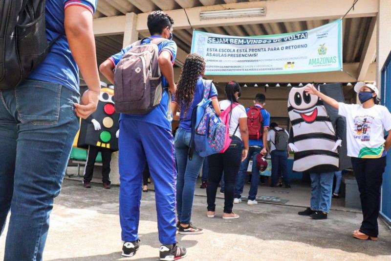 Detran-AM realiza campanha “Volta às aulas”