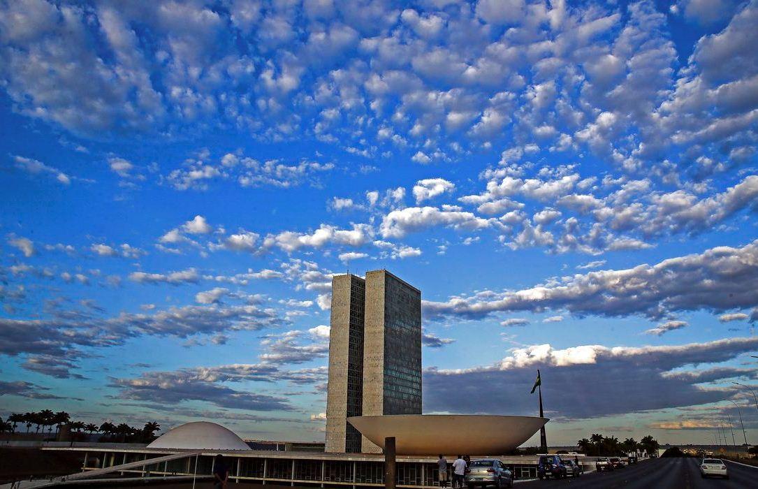 Governo federal retira pedido de urgência da reforma tributária