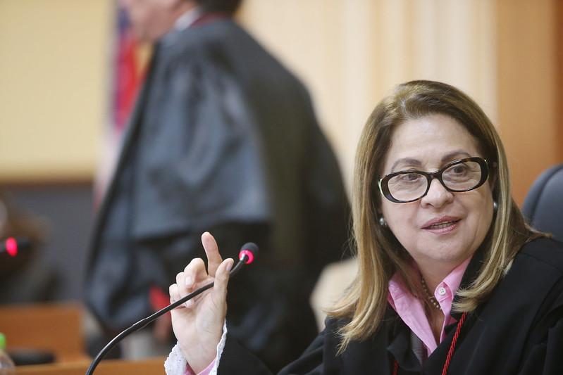 Justiça considera ilegítimo movimento grevista de professores e autoriza desconto dos dias não trabalhados