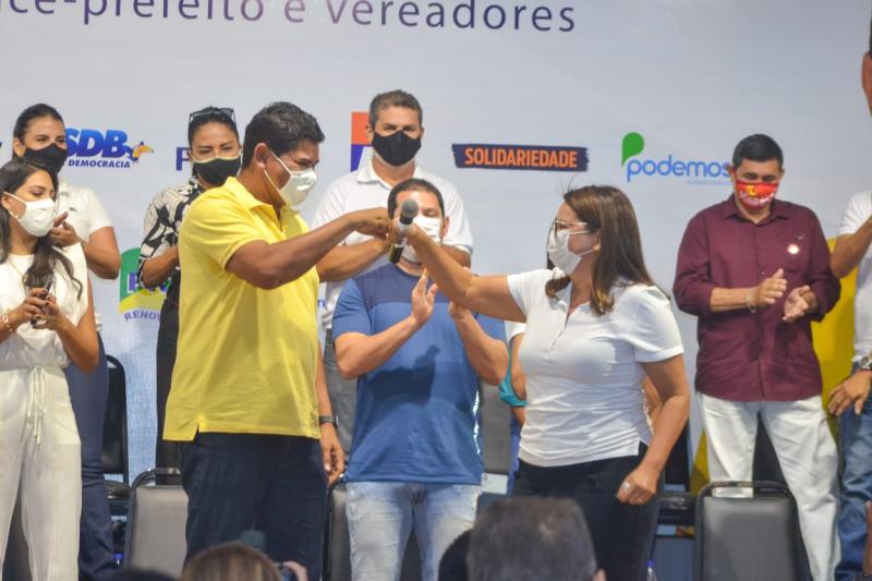 Bi Garcia comemora a maior aliança partidária já formada em Parintins