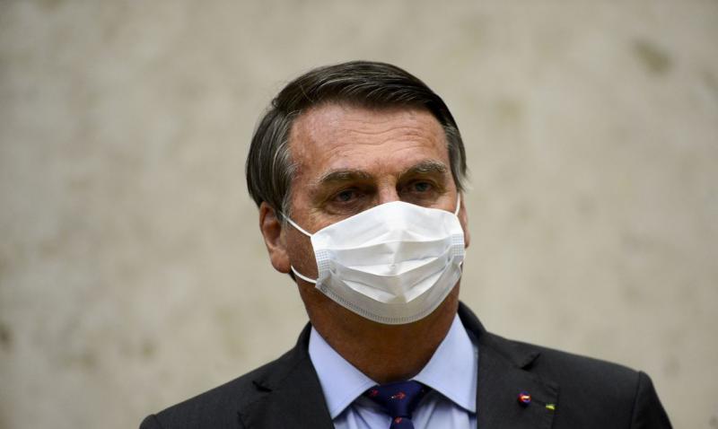 Presidente Bolsonaro veta perdão a dívidas de igrejas e sugere derrubada do veto