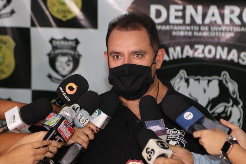 Equipes policiais do Denarc prendem dupla que armazenava e transportava drogas na capital