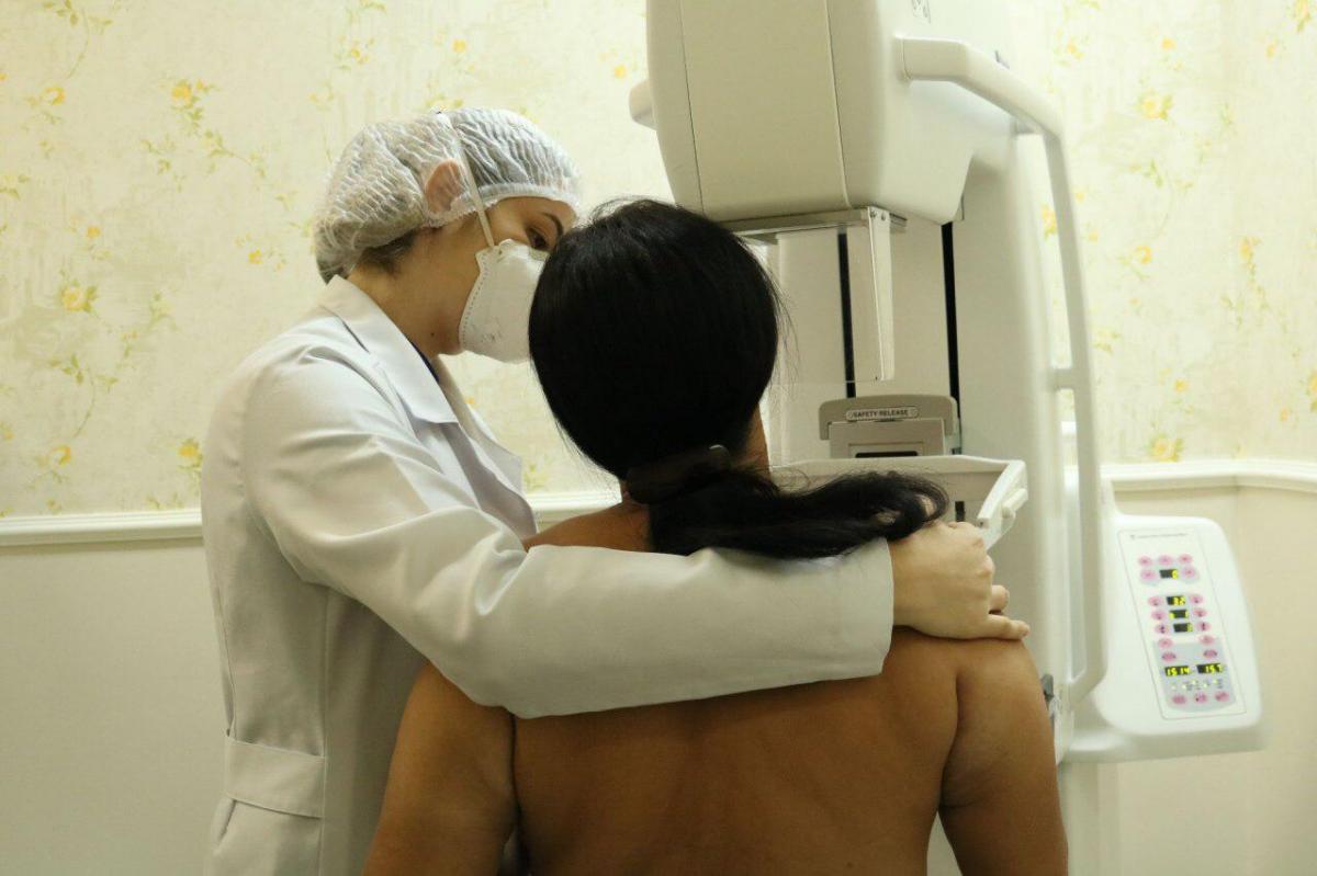 Outubro Rosa alerta sobre importância do exame de mamografia Outubro Rosa alerta sobre importância do exame de mamografia